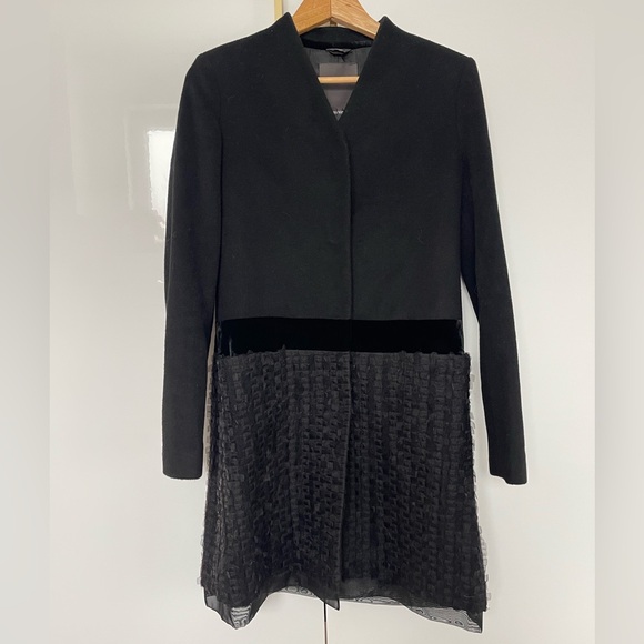 Vera Wang Jackets & Blazers - Vera Wang wool & silk coat